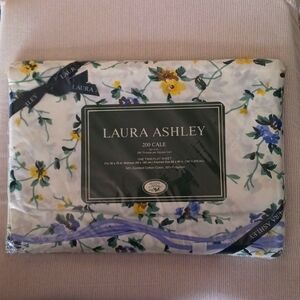 Vintage~ Laura Ashley Twin Flat Sheet